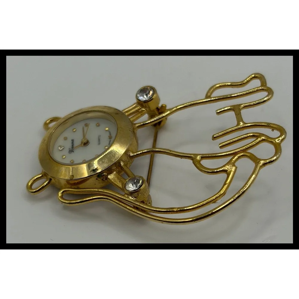 Vienna Cat Brooch Watch Womens Gold Tone Rhinestone Novelty Jewelry